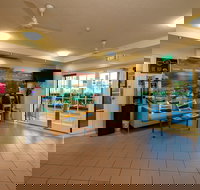 Cairns Queens Court - ACT Tourism