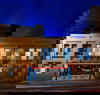 Old Woolstore Apartment Hotel - ACT Tourism