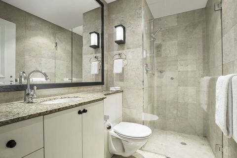 Mantra 2 Bond Street - ACT Tourism 7