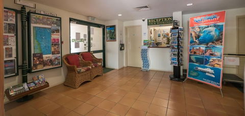 Tropic Towers Apartments - ACT Tourism 2