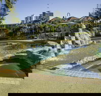 Paradise Island Resort - ACT Tourism