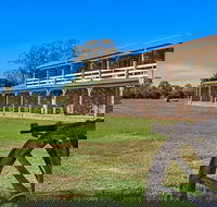 Quality Inn Carriage House - ACT Tourism