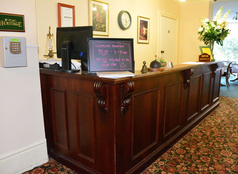 Toorak Manor - ACT Tourism 2