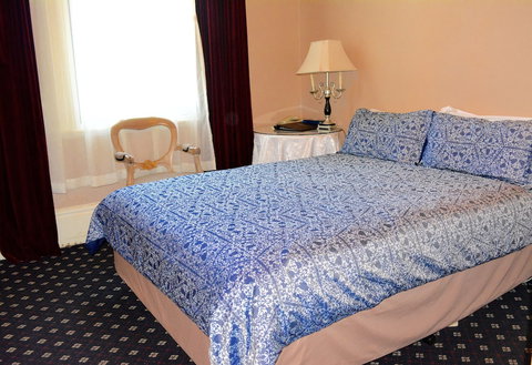 Toorak Manor - ACT Tourism 4