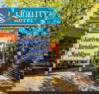 Quality Hotel Manor - ACT Tourism