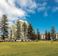 Oaks Glenelg Liberty Suites - ACT Tourism