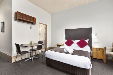 Adelaide Paringa - ACT Tourism 6