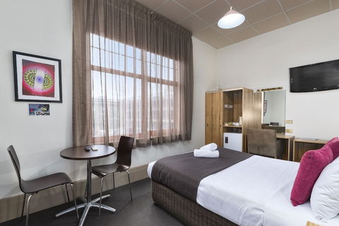 Adelaide Paringa - ACT Tourism 5