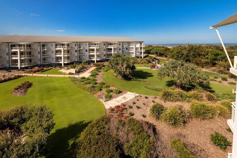 Mantra On Salt Beach - ACT Tourism 3