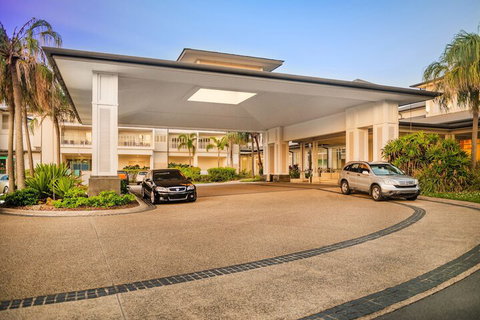 Mantra On Salt Beach - ACT Tourism 1