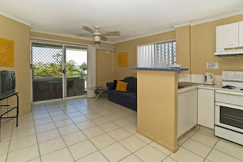 Budds Beach Apartments - ACT Tourism 3