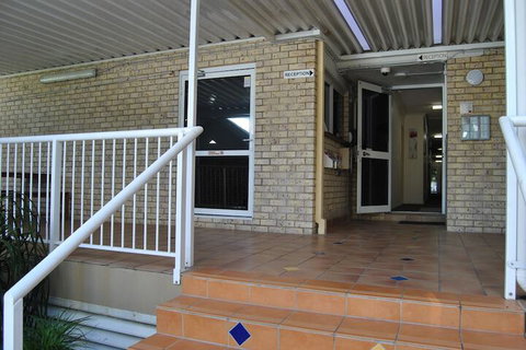 Budds Beach Apartments - ACT Tourism 2