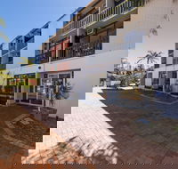 Billabong Backpackers Resort - ACT Tourism