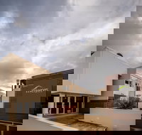 Salamanca Suites - ACT Tourism