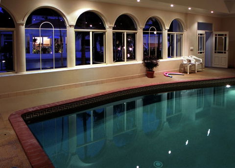 Royal Woods Resort - ACT Tourism 4