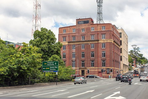 Mantra One Sandy Bay Road - ACT Tourism 3