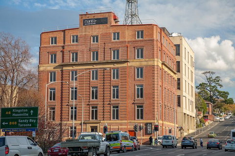 Mantra One Sandy Bay Road - ACT Tourism 6