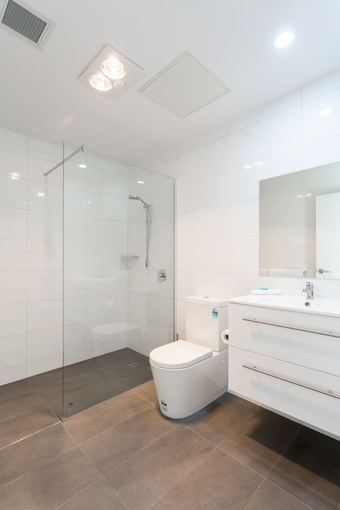 Mayfair Plaza Motel - ACT Tourism 5