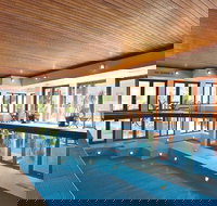 Cumberland Lorne Resort - ACT Tourism