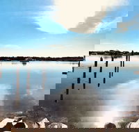 Boathouse Resort Tea Gardens - ACT Tourism