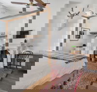 The Local Hotel - ACT Tourism