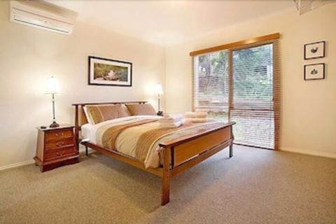 Annie's Escape In Warburton - ACT Tourism 1
