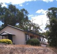 Riesling Country Cottages - ACT Tourism