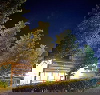 Country Gardens Motel - ACT Tourism