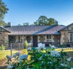 Stoneleigh Cottage Bed  Breakfast - ACT Tourism