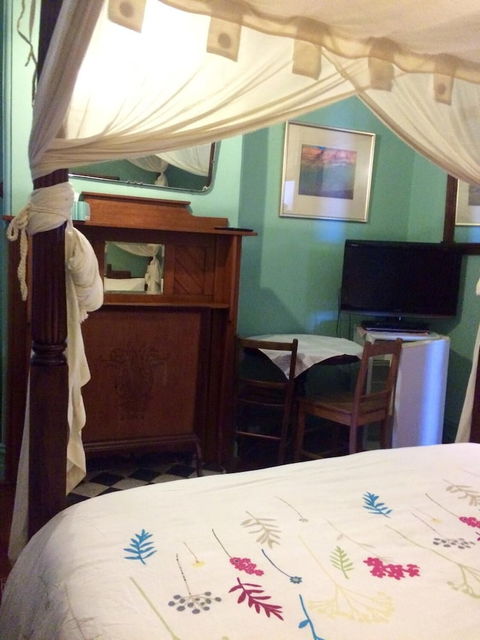 Daly View Bed & Breakfast - ACT Tourism 5