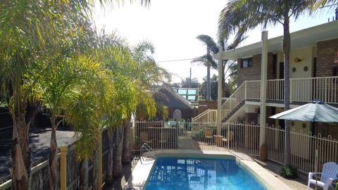 Abel Tasman Waterfront Motel - ACT Tourism 3