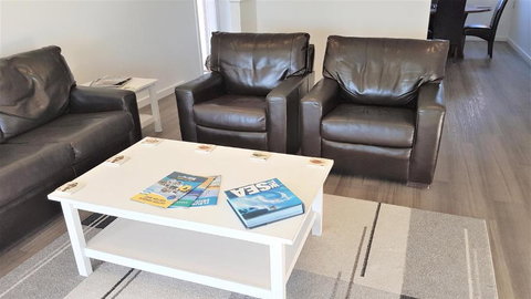 Neptune At Port Elliot - ACT Tourism 4