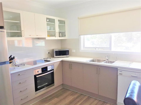 Neptune At Port Elliot - ACT Tourism 1