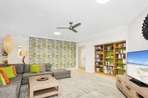 Fairlight Tweed Coast Holidays  - ACT Tourism 2