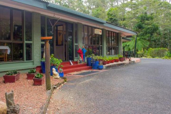 Evelyn QLD ACT Tourism
