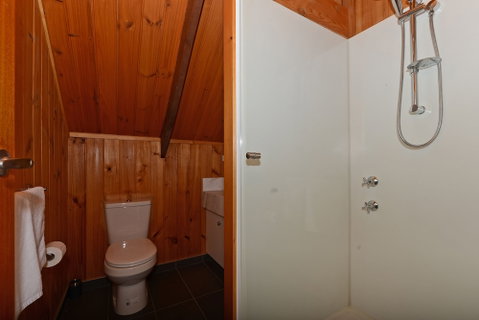 Cloudy Bay Villa - ACT Tourism 4