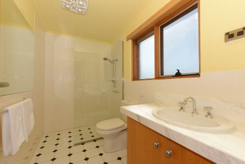 Cloudy Bay Villa - ACT Tourism 2