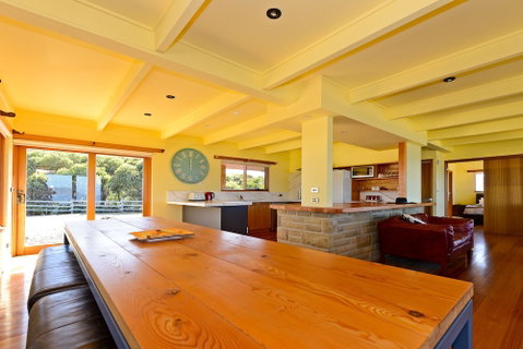 Cloudy Bay Villa - ACT Tourism 5