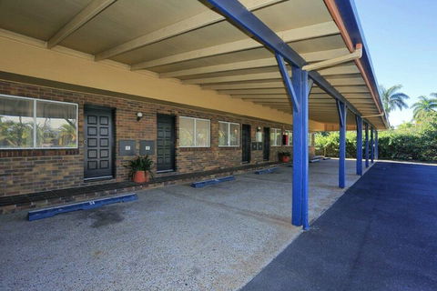 Smart Motel Bert Hinkler - ACT Tourism 2