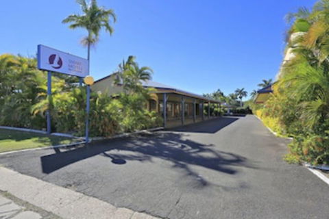 Smart Motel Bert Hinkler - ACT Tourism 0