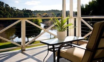 Lakeside Suites 3 - ACT Tourism 3