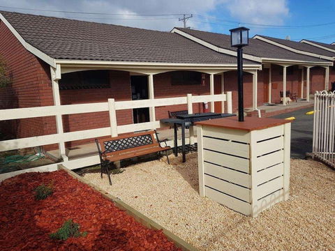 Ararat Colonial Lodge Motel - ACT Tourism 0