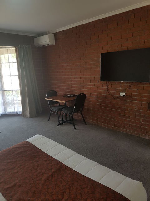 Ararat Colonial Lodge Motel - ACT Tourism 6
