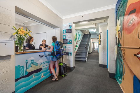 Ady's Place Backpackers - ACT Tourism 0