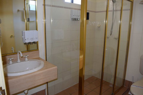 Warwick Vines Motel - ACT Tourism 5