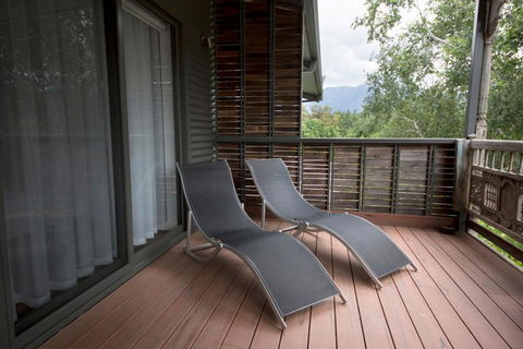 Feathertop Winery - ACT Tourism 2