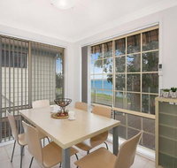 Toukley Lake House - ACT Tourism