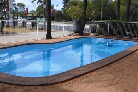 Dalby Parkview Motel - ACT Tourism 5