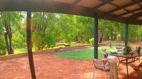 Yallingup Pet Friendly Bush Retreat - ACT Tourism 3