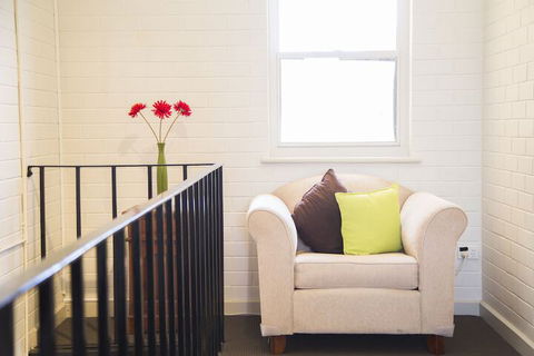 Angaston Mews Apartments - ACT Tourism 1